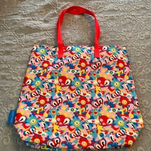Tote bag